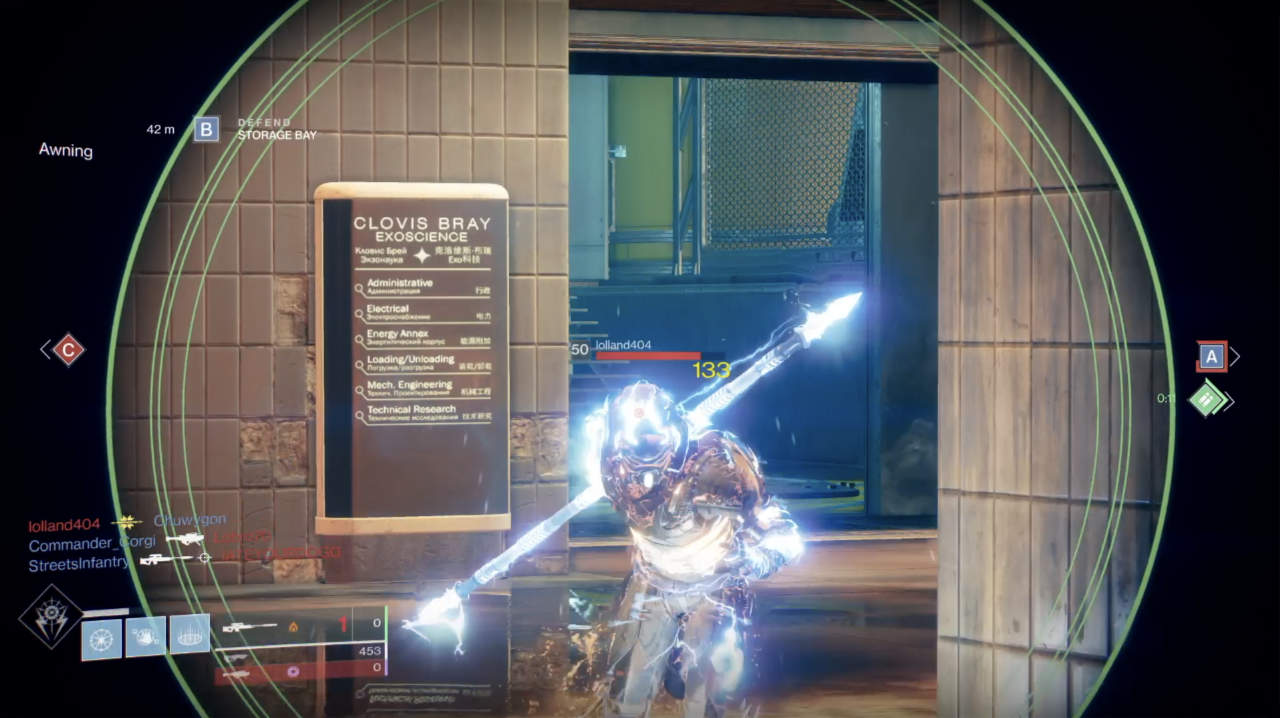 Sniper crosshairs over a charging Hunter’s head in Destiny 2